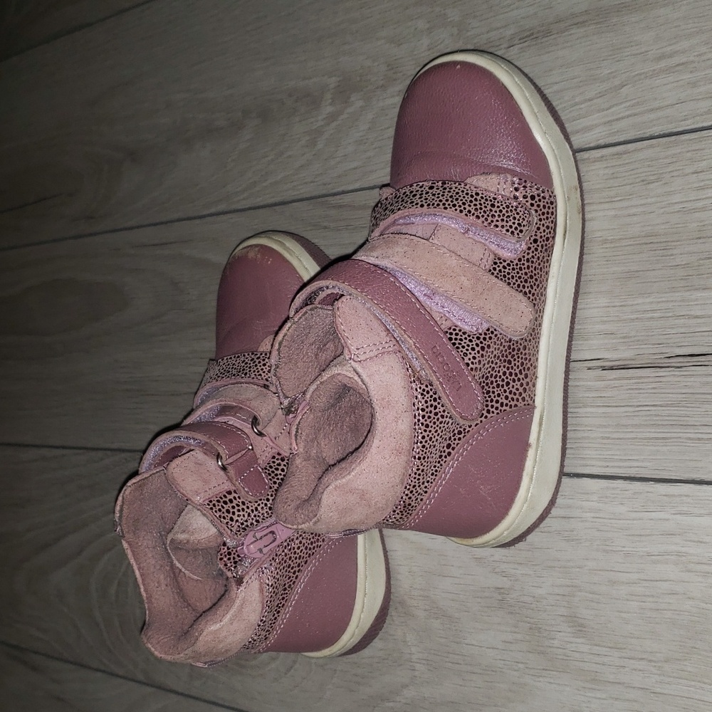 3/$45 High-top sneakers for toddler (size EU 27)